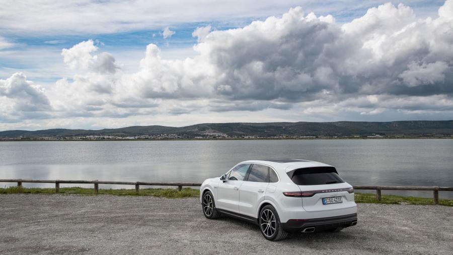  Porsche Cayenne E-Hybrid (PO536) 2018 года  (WW) (фото 78 из 85)